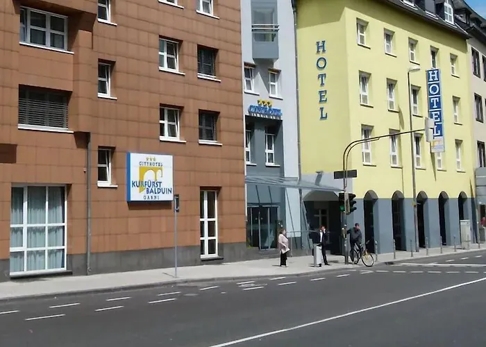City-hotel Kurfuerst Balduin فندق